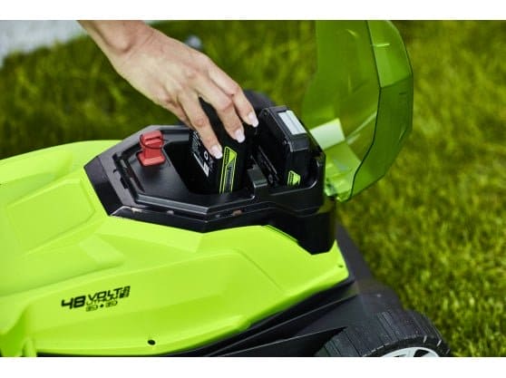 Greenworks 48V (2 x 24V) 41cm Lawnmower with Two 24V 2Ah Batteries & 2Ah Twin Charger - Risborough Garden Machinery