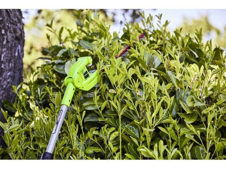 Greenworks 24V 51cm (20”) Long Reach Cordless Hedgetrimmer (Tool Only) - Risborough Garden Machinery